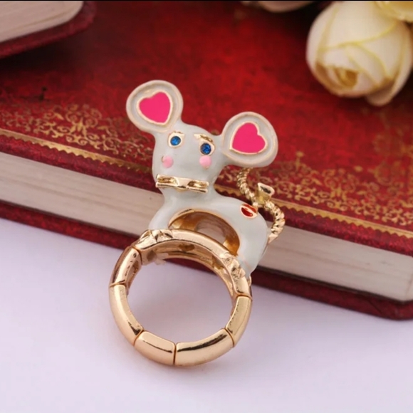Gold-plated Crystal Mouse ring with adjustable sizes BOGO - Picture 6 of 16